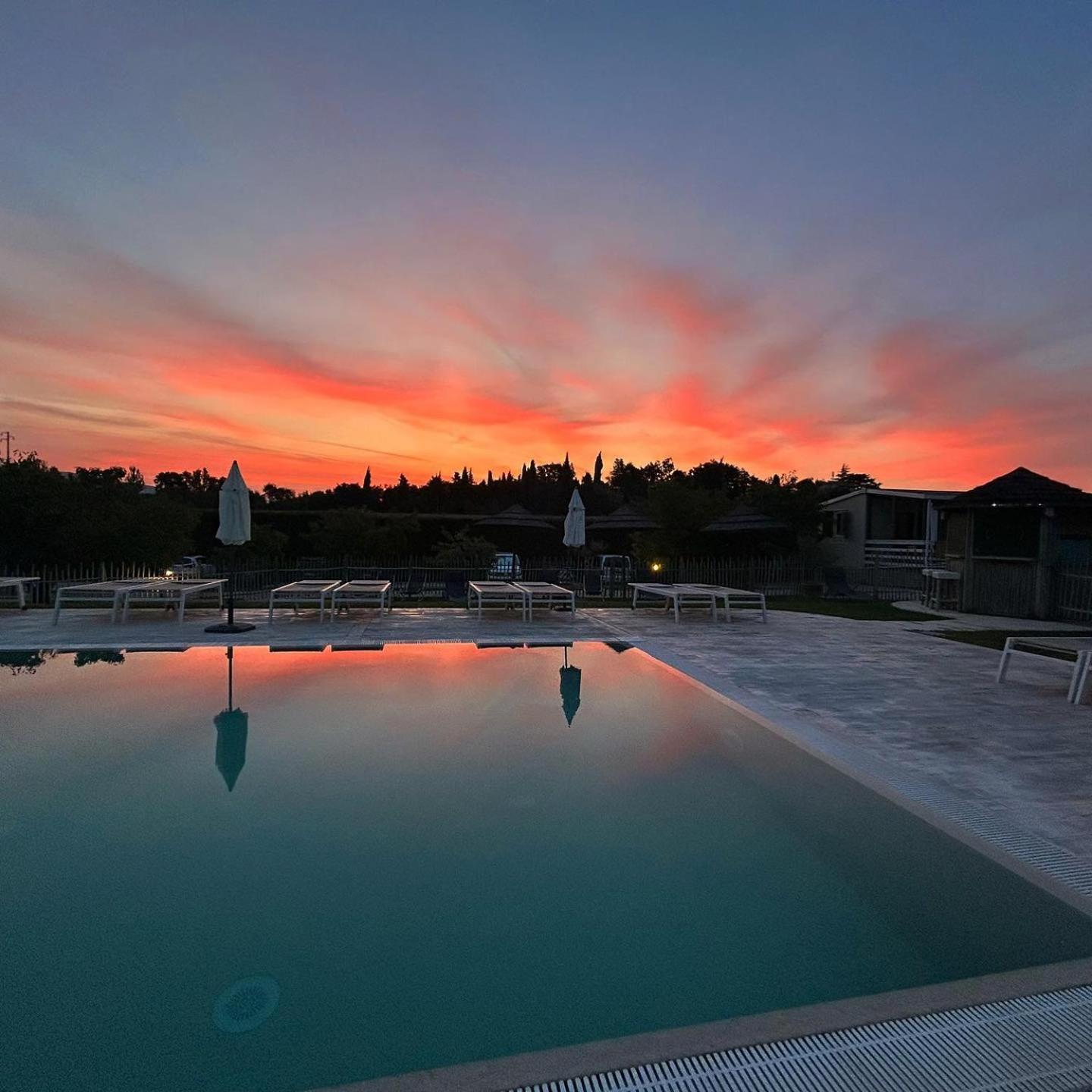 Agriturismo & Agricamping Serena Пастренго Екстериор снимка